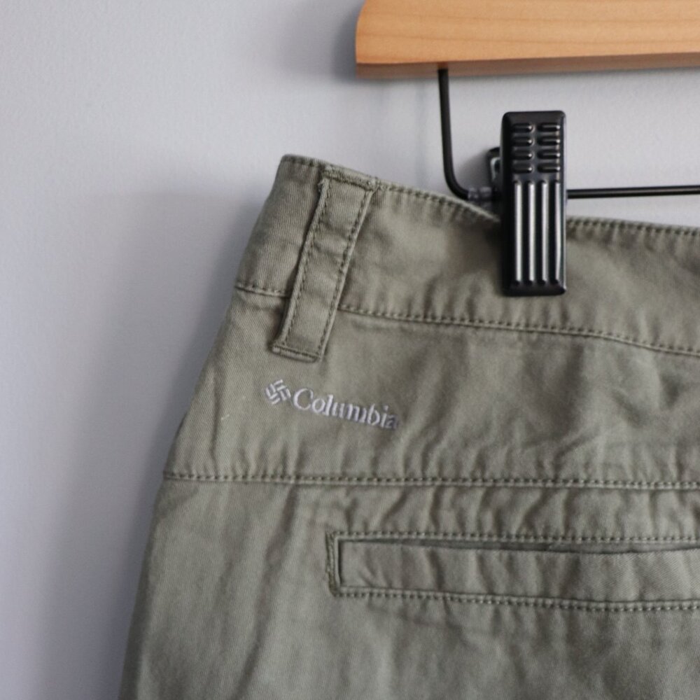 Columbia‎ Women's Sz 10 Green Activewear Cotton Hiking Pocket Athletic Shorts - Picture 6 of 11